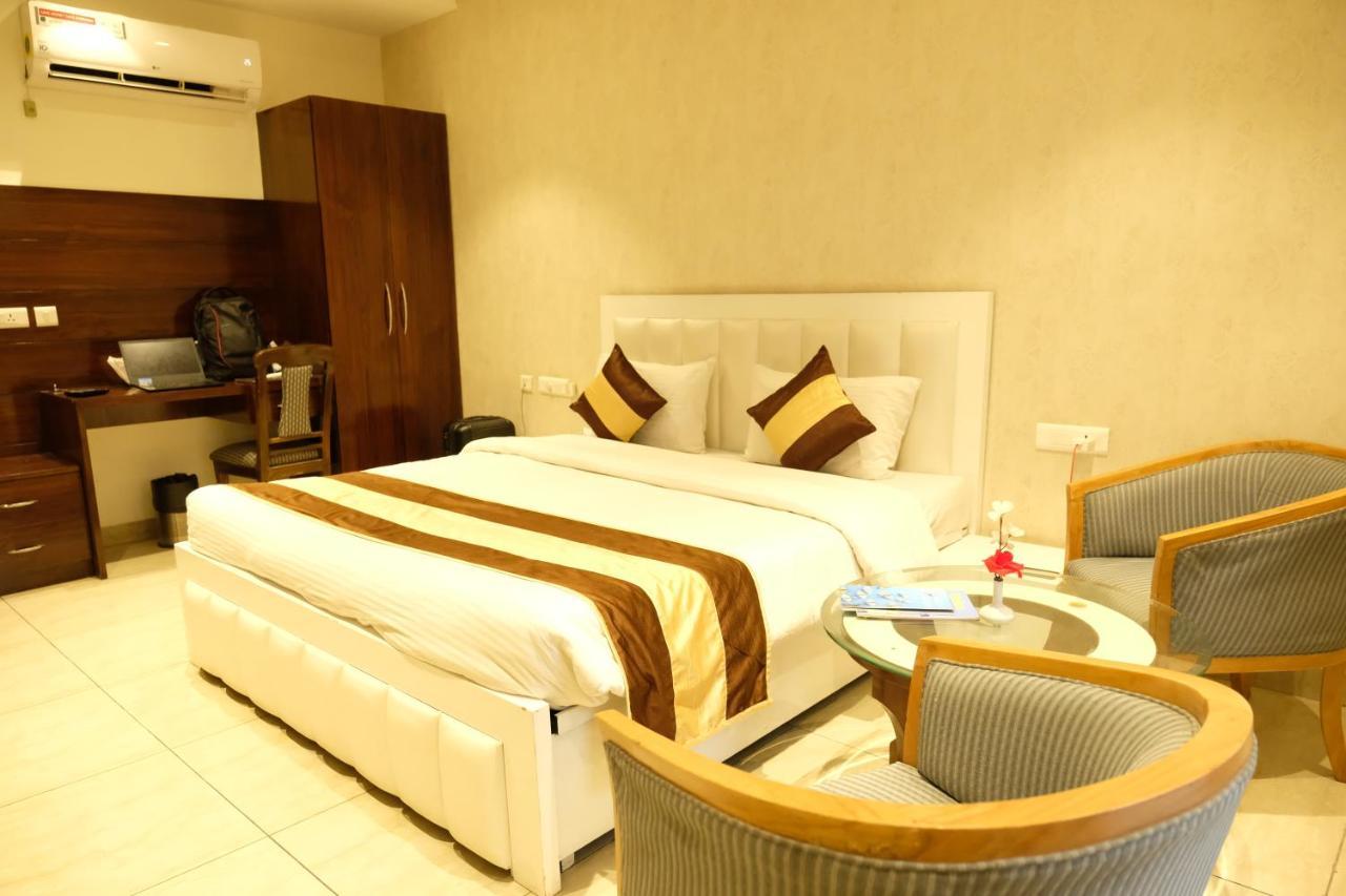 Black Mango Resort Kala Amb Buitenkant foto
